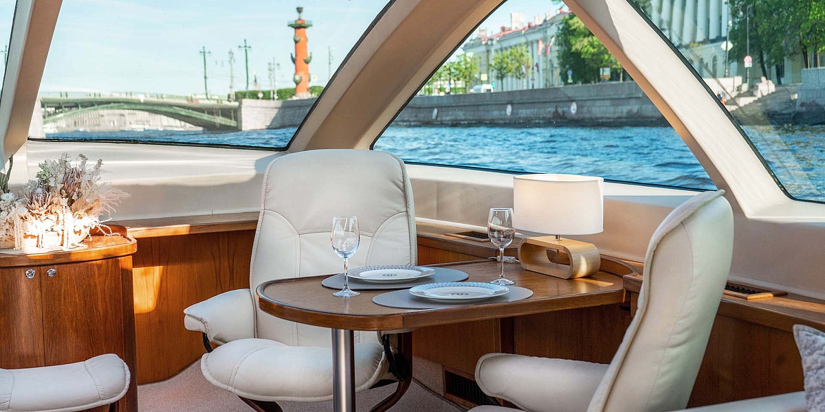 Аренда luxury tender Chudo Lodka в Санкт-Петербурге